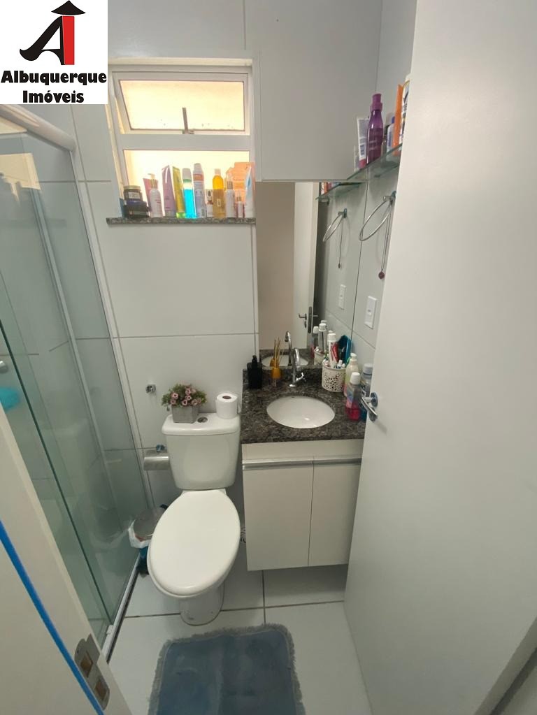 Apartamento à venda com 2 quartos, 55m² - Foto 2