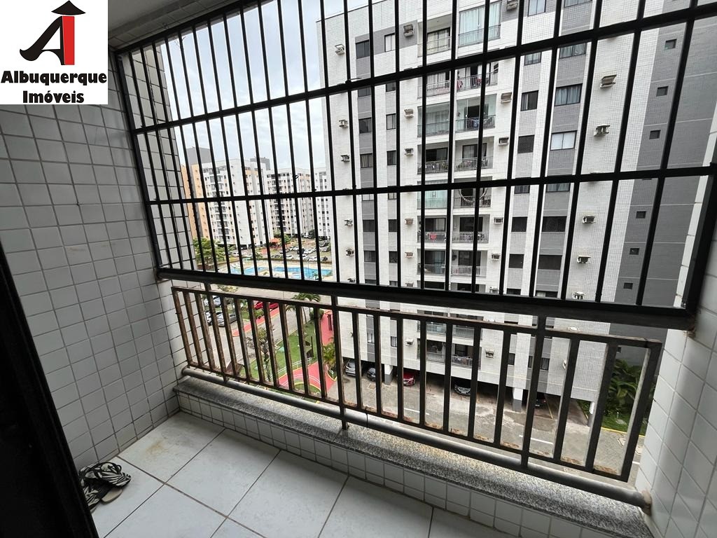 Apartamento à venda com 3 quartos, 72m² - Foto 2