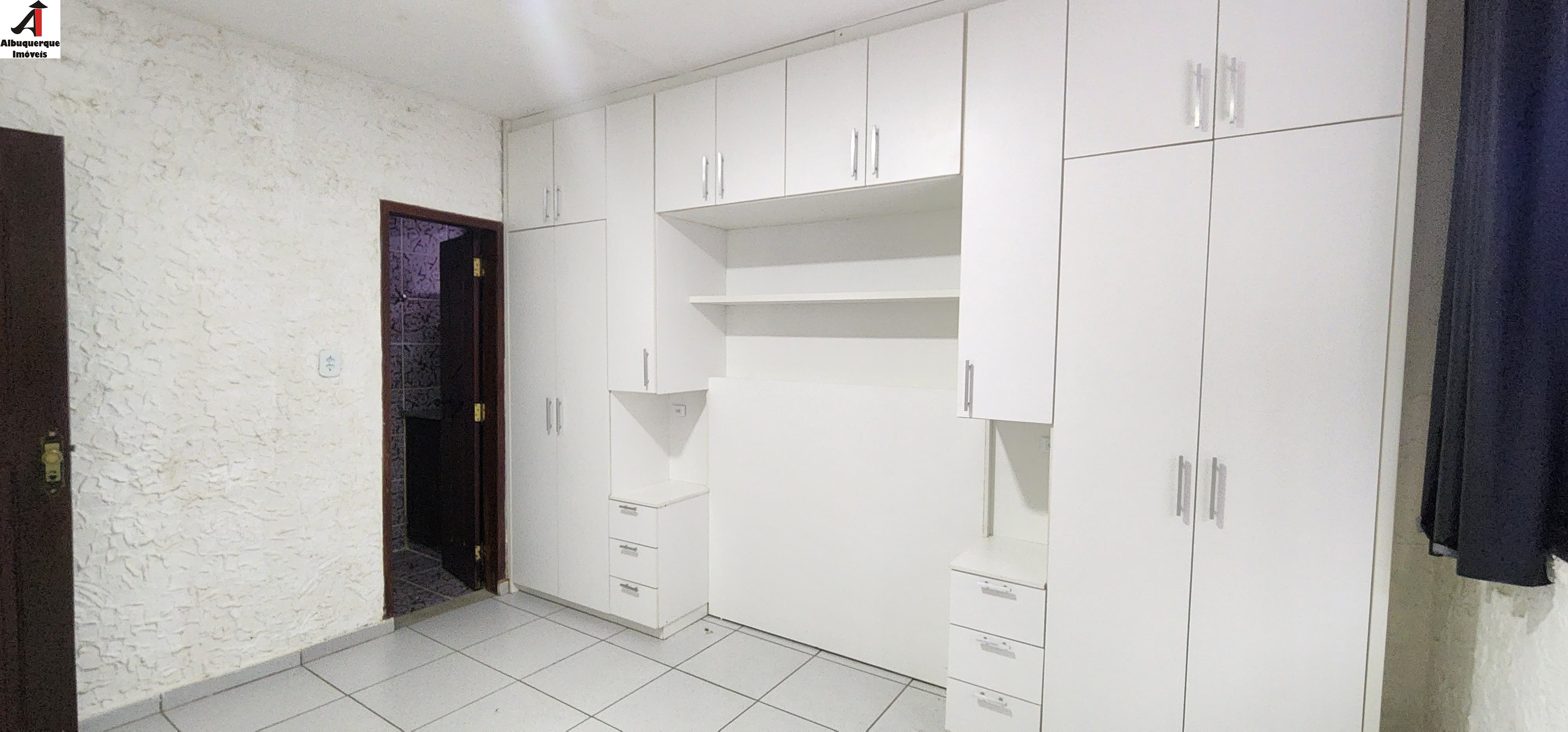 Casa à venda com 4 quartos, 292m² - Foto 10