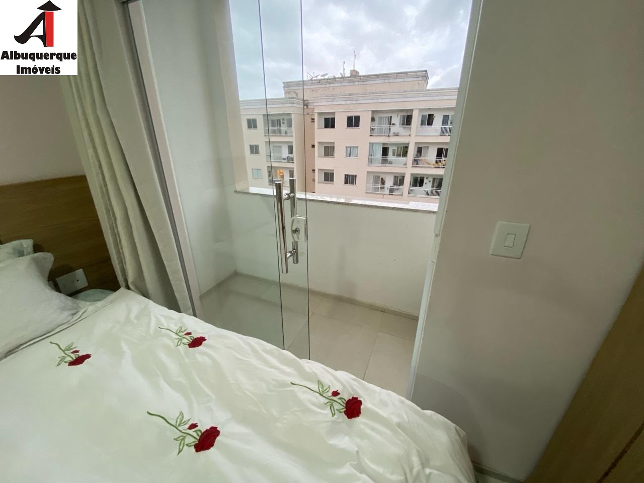 Apartamento à venda com 2 quartos, 63m² - Foto 11