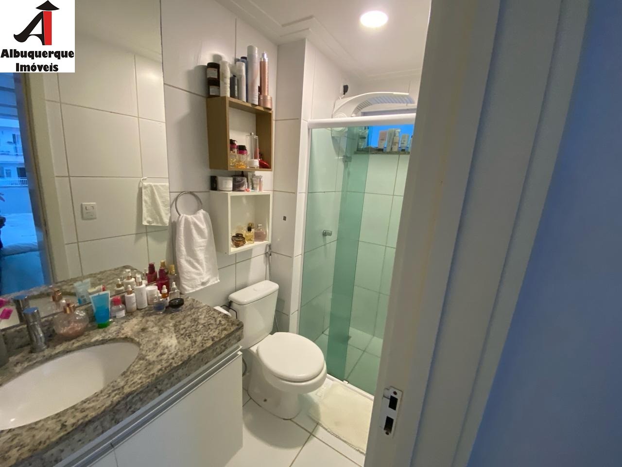 Apartamento à venda com 2 quartos, 63m² - Foto 23