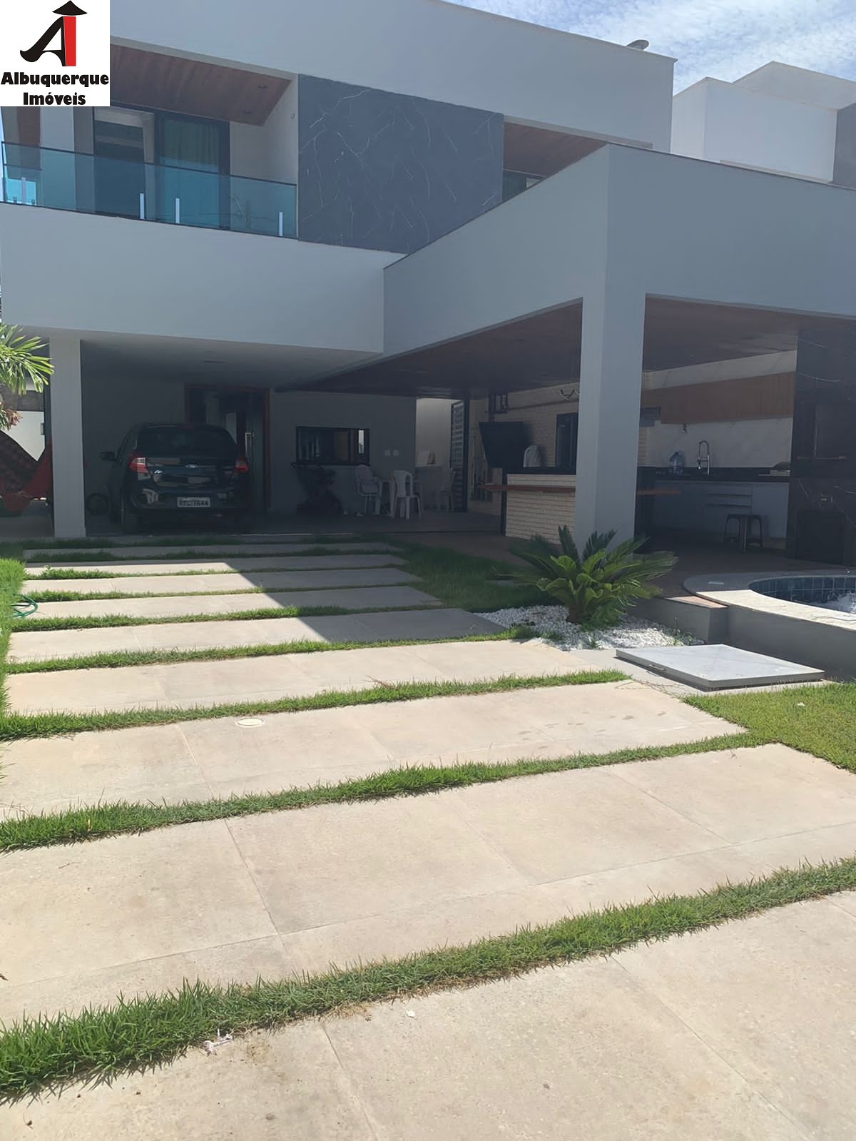 Casa à venda com 4 quartos, 215m² - Foto 4