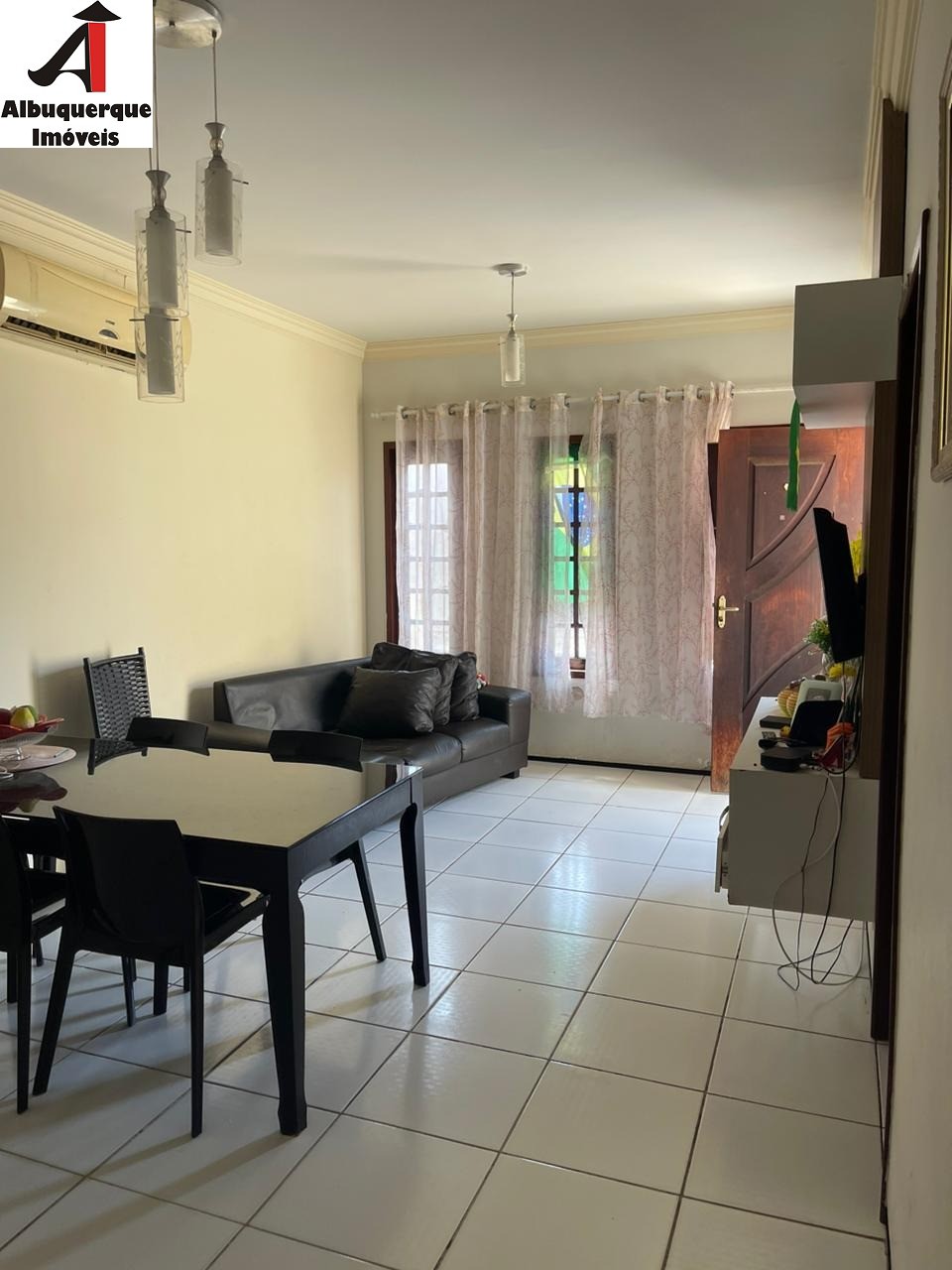 Casa à venda com 3 quartos, 220m² - Foto 24