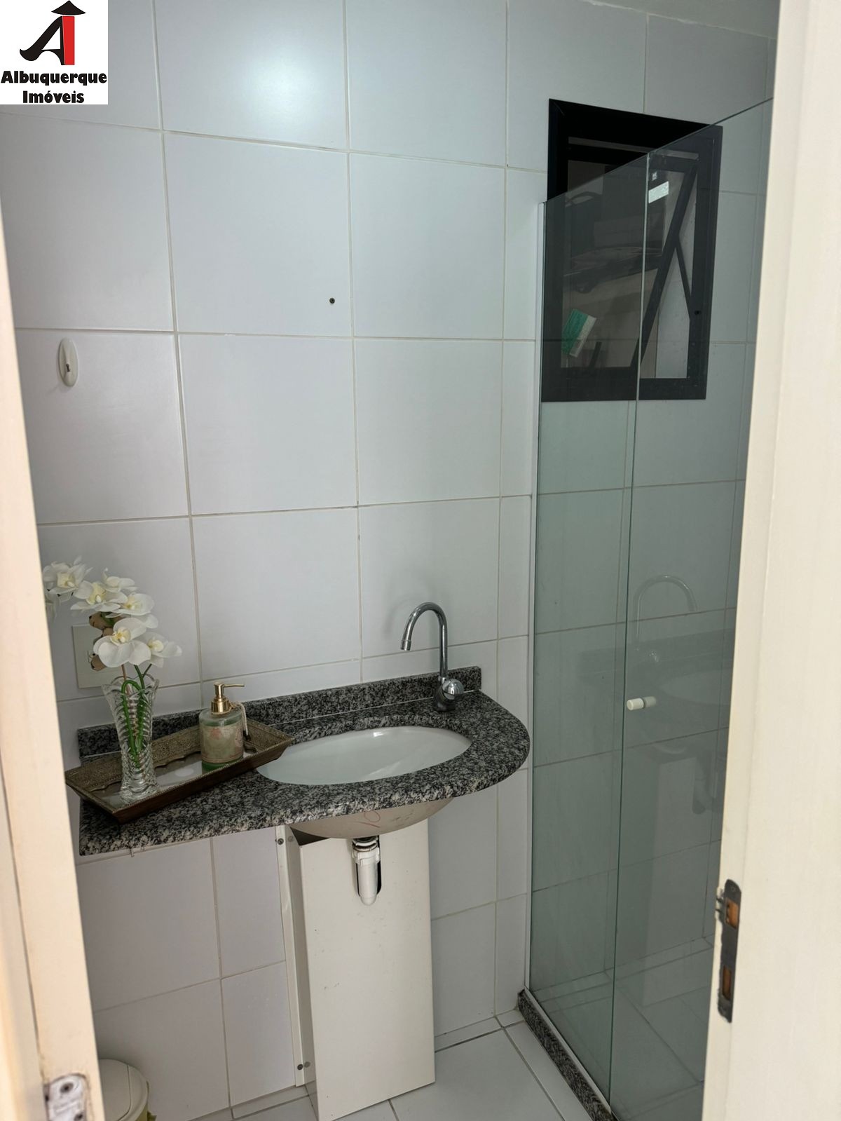 Apartamento à venda com 2 quartos, 69m² - Foto 5