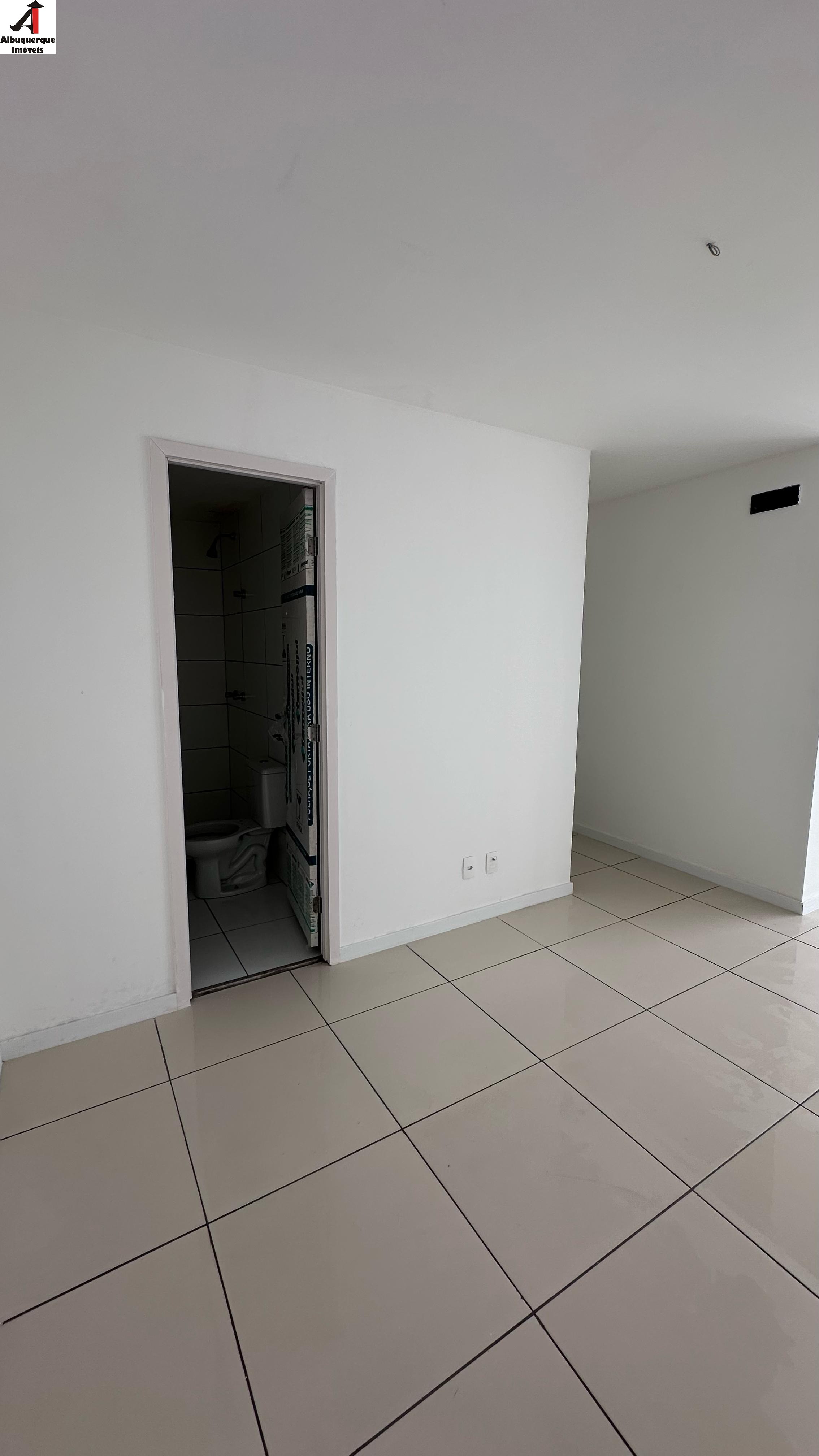 Apartamento à venda com 2 quartos, 65m² - Foto 7