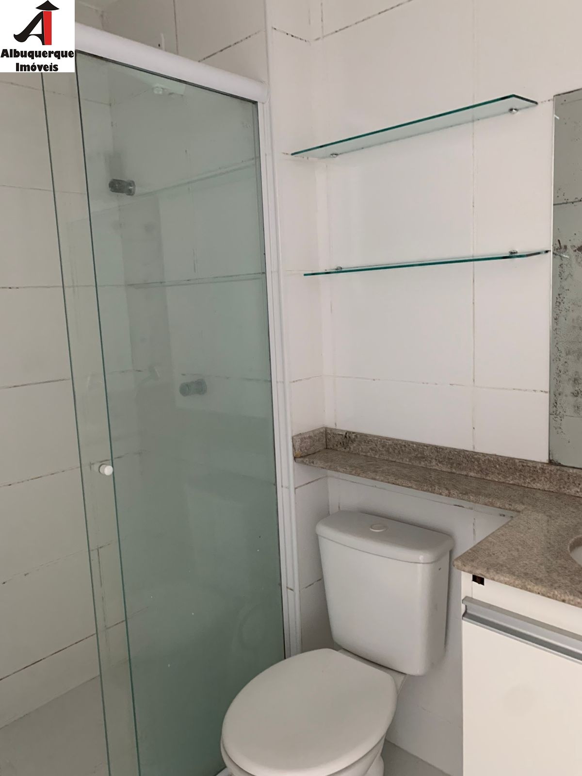 Apartamento à venda com 2 quartos, 71m² - Foto 2