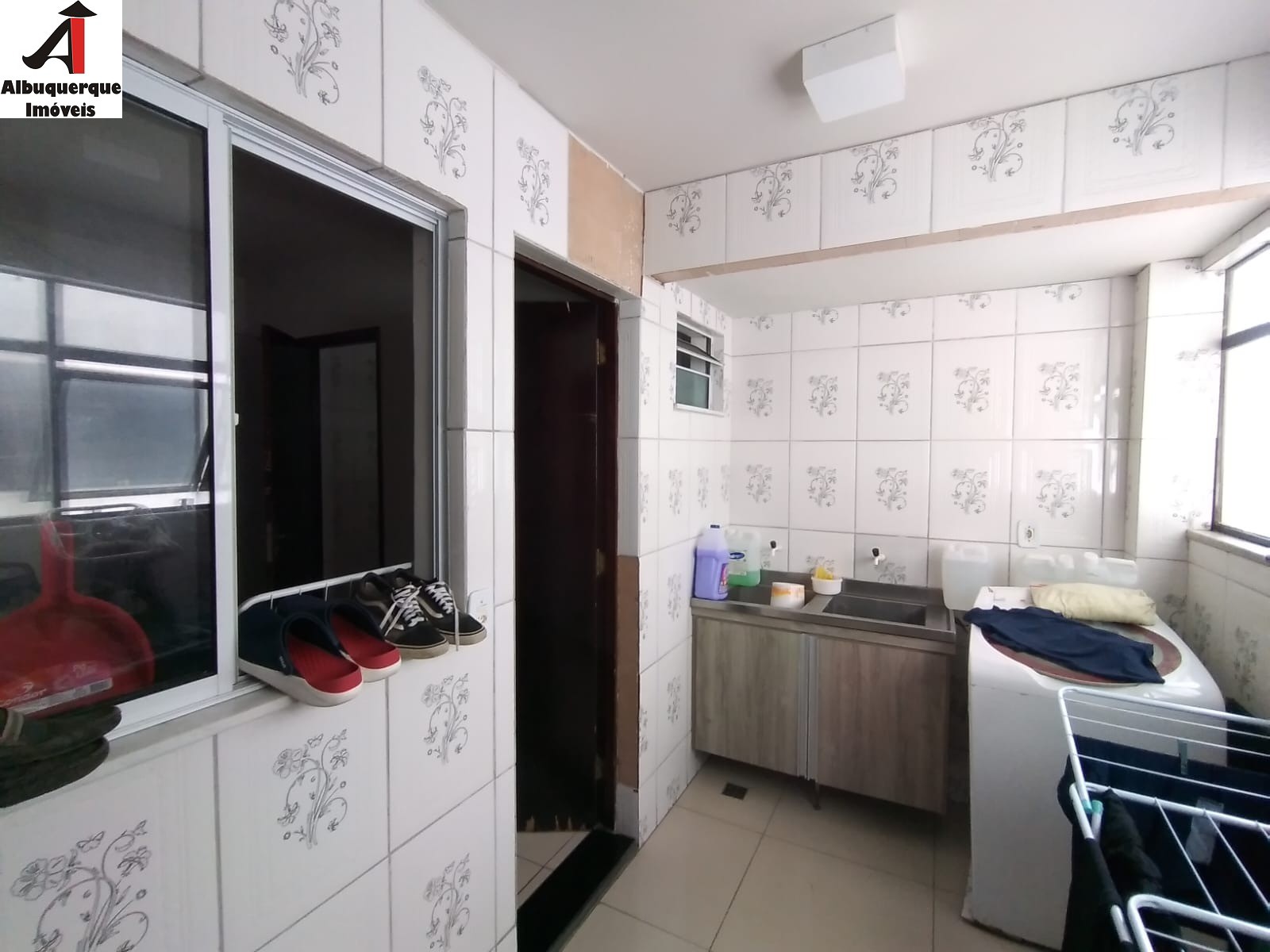 Apartamento à venda com 3 quartos, 125m² - Foto 9