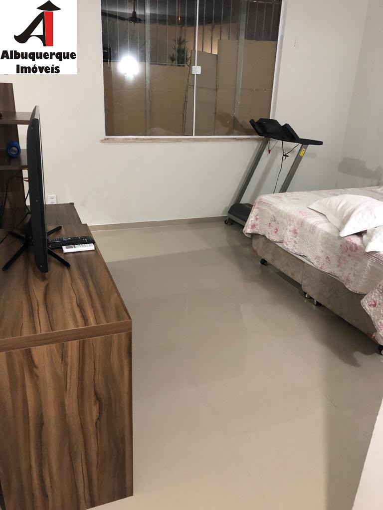 Casa à venda com 3 quartos, 300m² - Foto 13