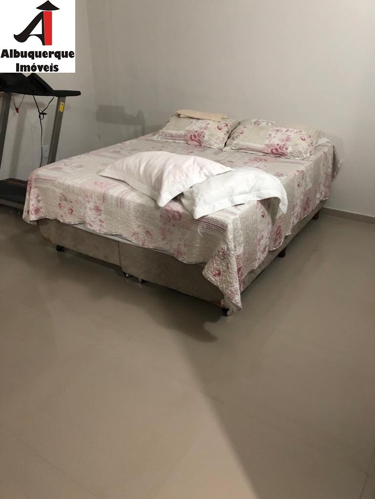 Casa à venda com 3 quartos, 300m² - Foto 14