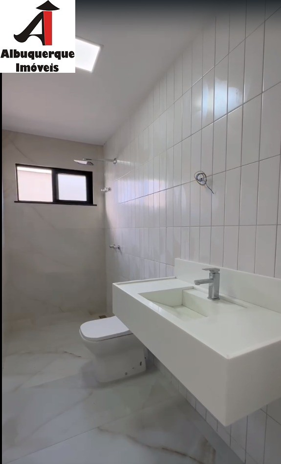 Casa à venda com 4 quartos, 379m² - Foto 15