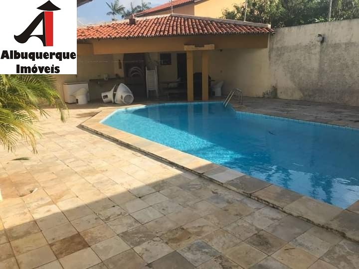 Casa à venda com 4 quartos, 377m² - Foto 8