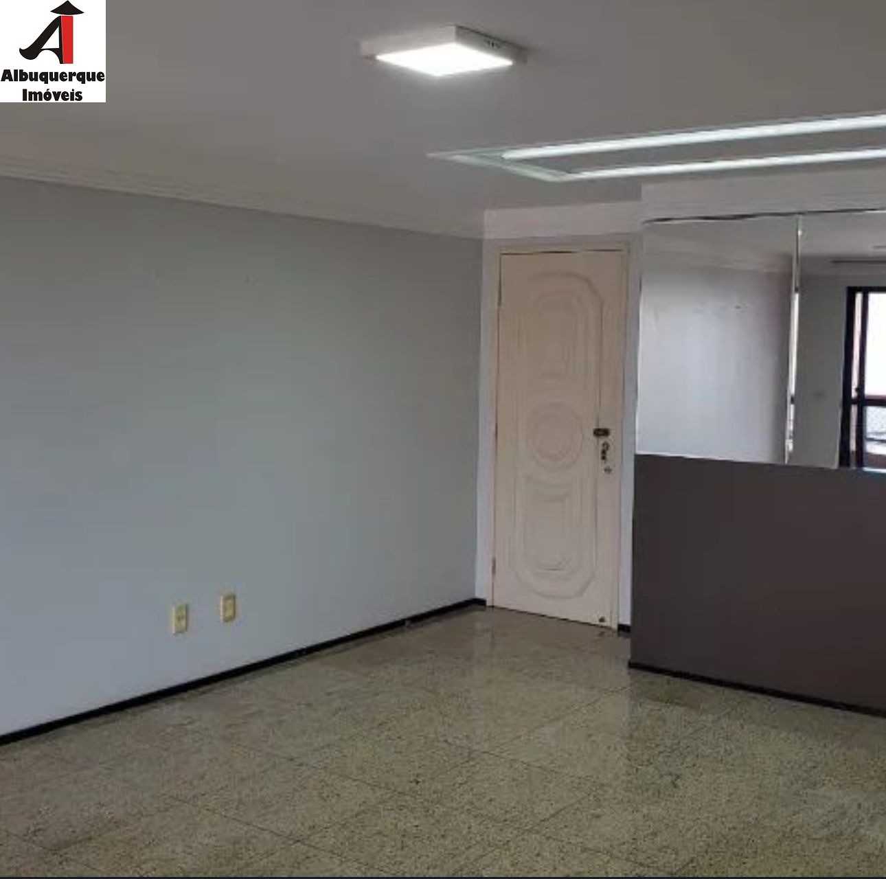 Apartamento à venda com 3 quartos, 130m² - Foto 5