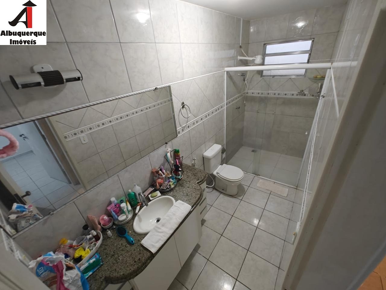 Casa à venda com 2 quartos, 300m² - Foto 14