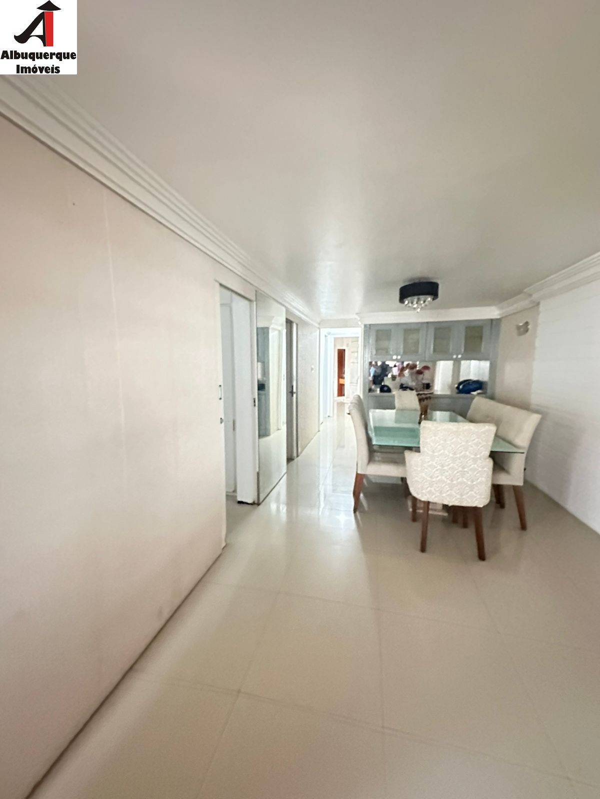 Apartamento à venda com 3 quartos, 160m² - Foto 8