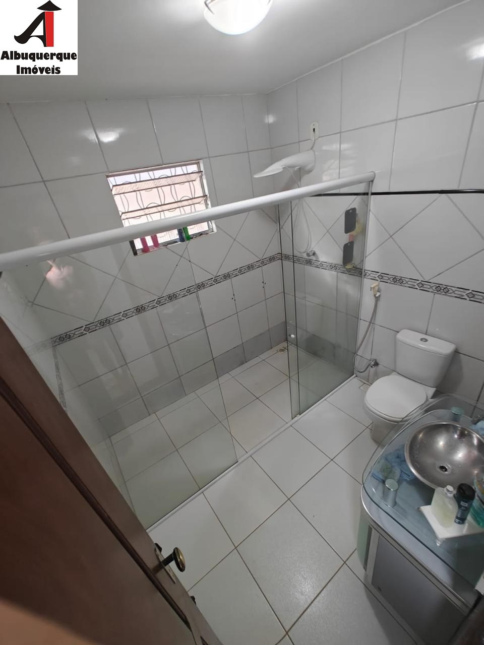 Casa à venda com 2 quartos, 300m² - Foto 19