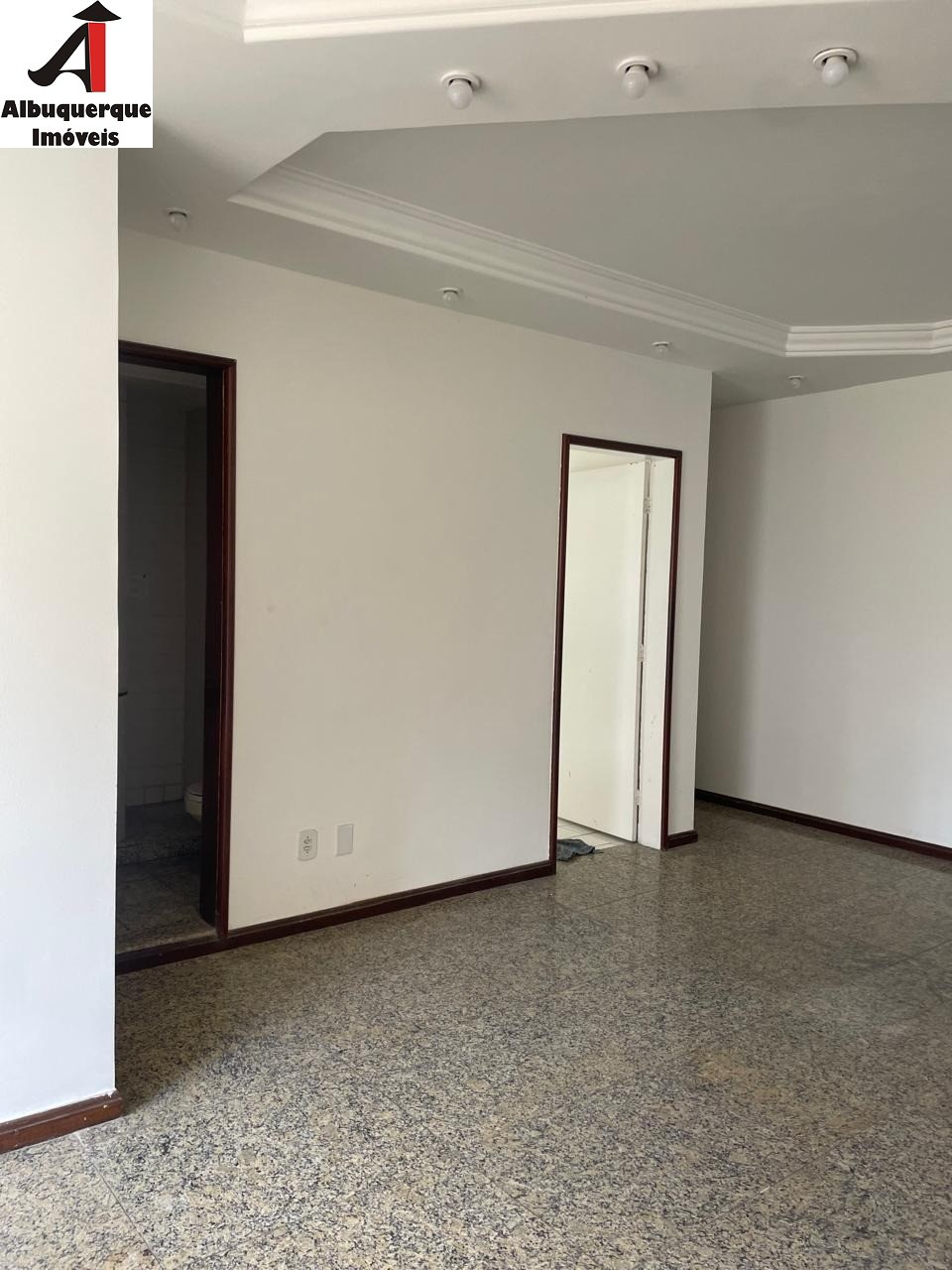 Cobertura à venda com 4 quartos, 270m² - Foto 9