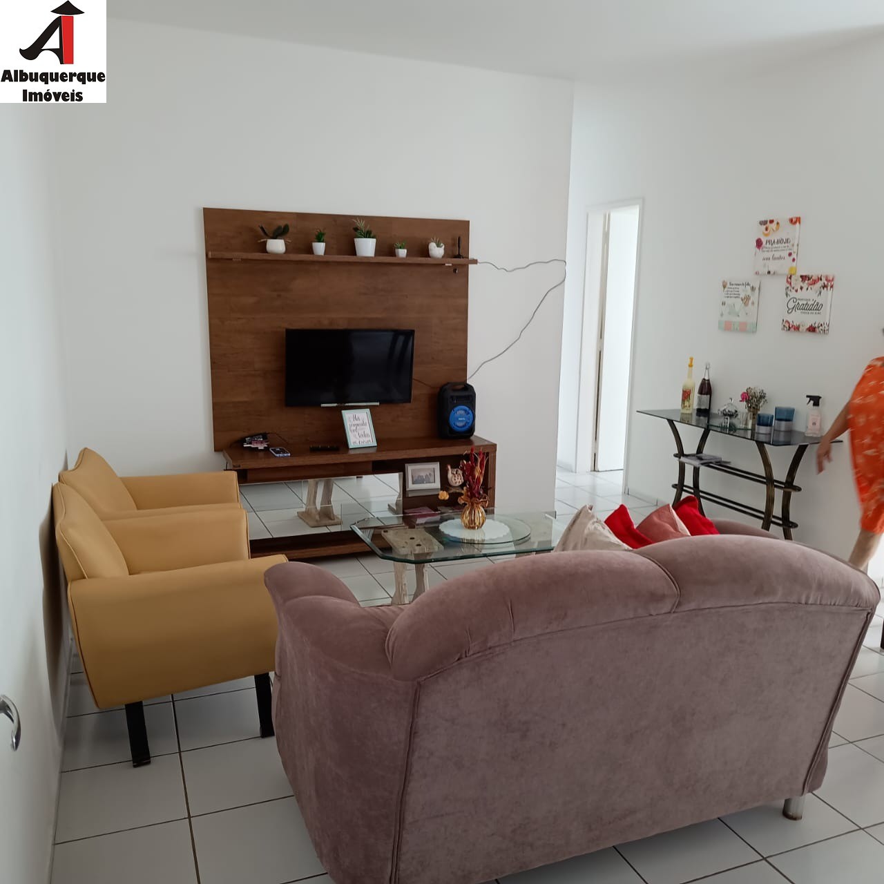 Apartamento à venda com 3 quartos, 68m² - Foto 3