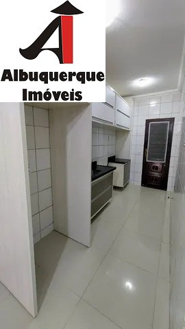 Casa à venda com 3 quartos, 180m² - Foto 11