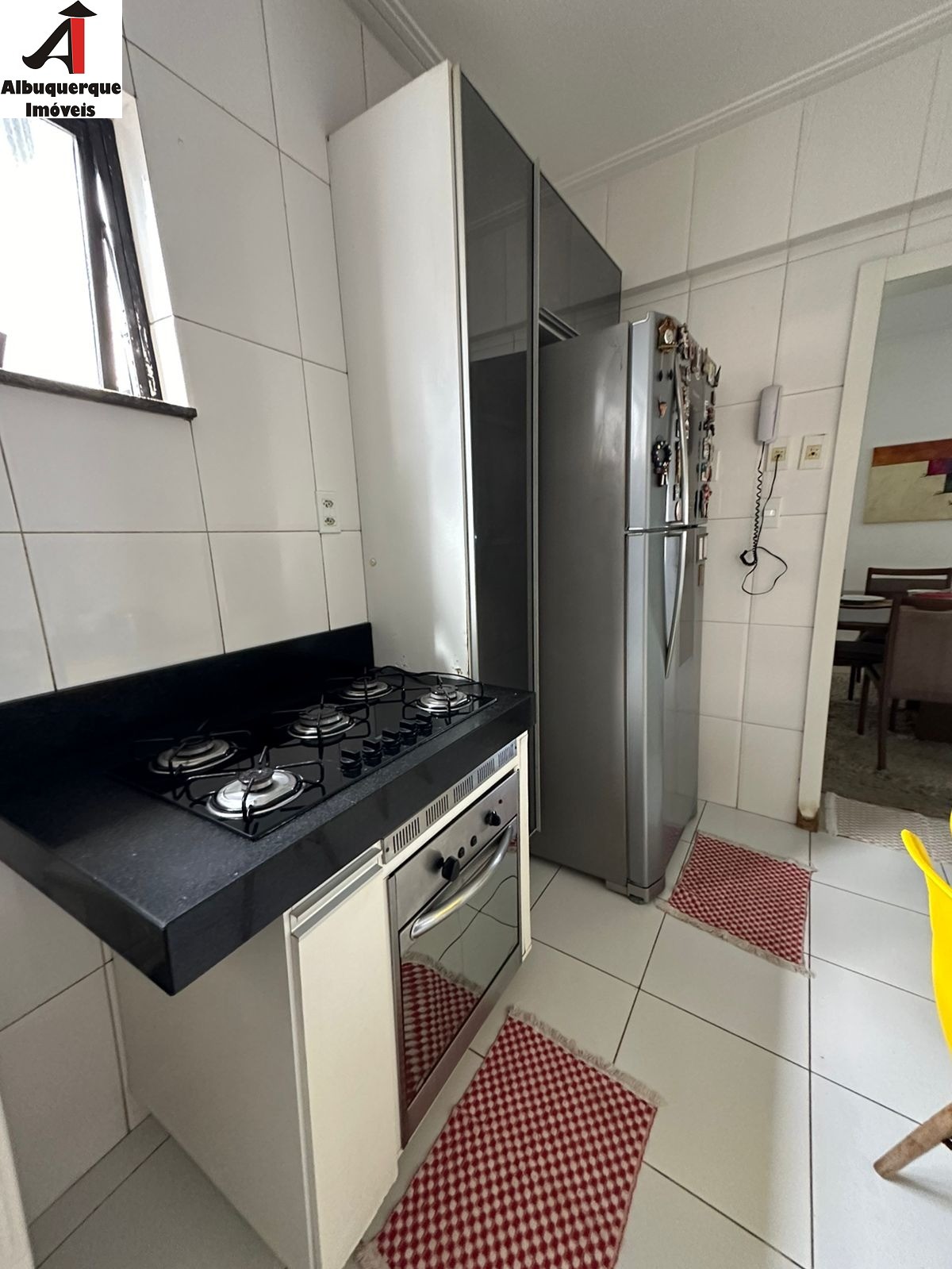 Apartamento à venda com 3 quartos, 140m² - Foto 8