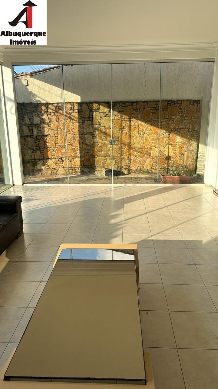 Casa à venda com 3 quartos, 300m² - Foto 21