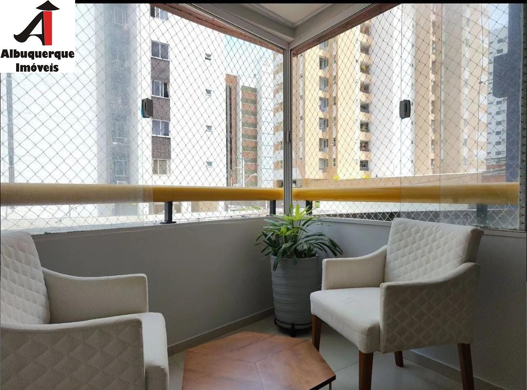 Apartamento à venda com 3 quartos, 85m² - Foto 1