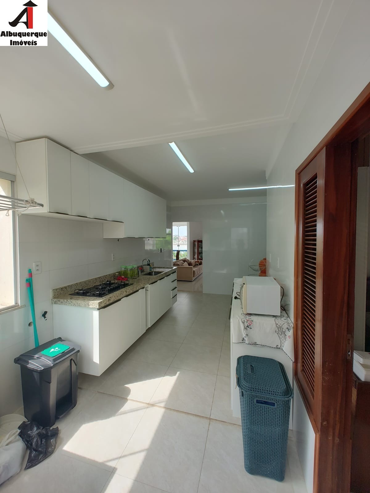 Apartamento à venda com 4 quartos, 200m² - Foto 14