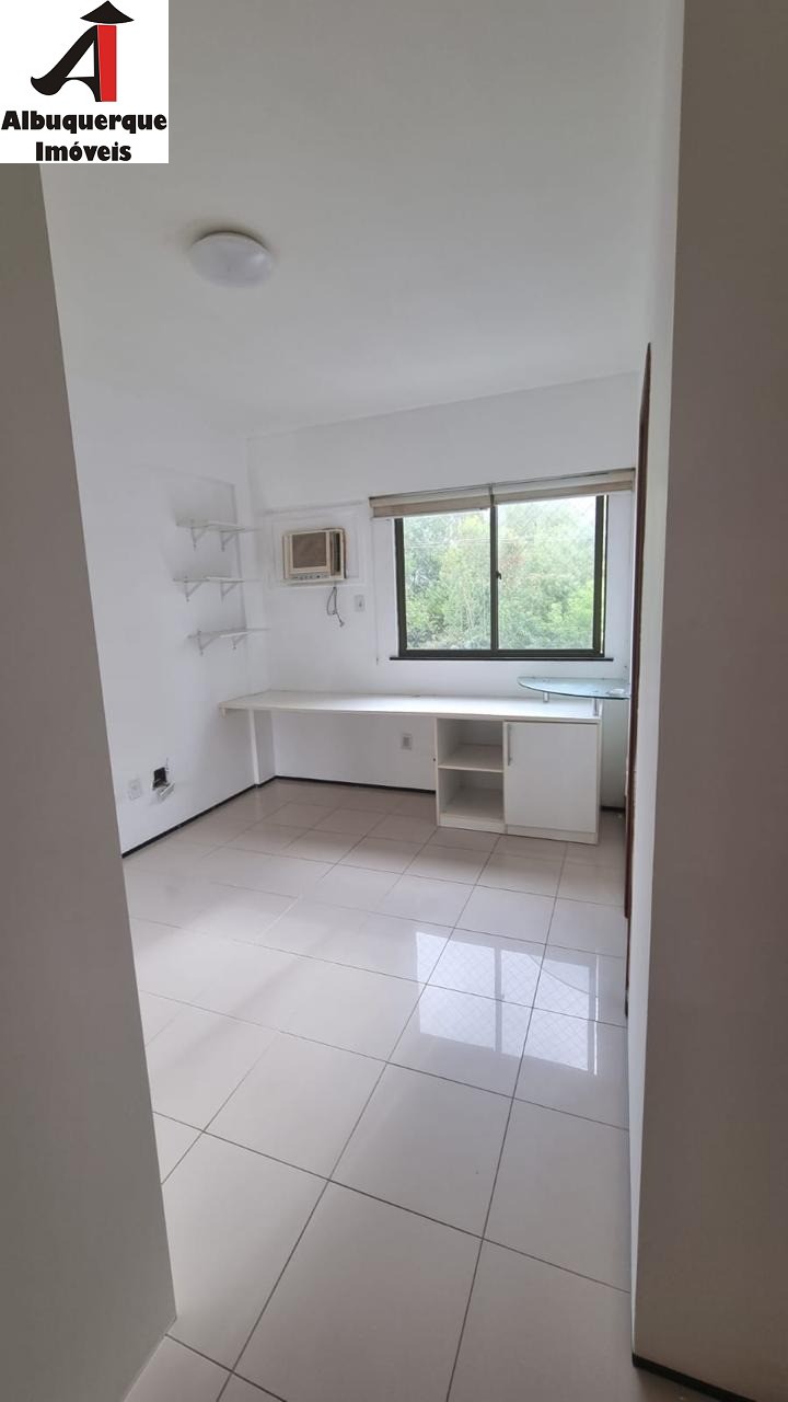 Apartamento à venda com 3 quartos, 128m² - Foto 12