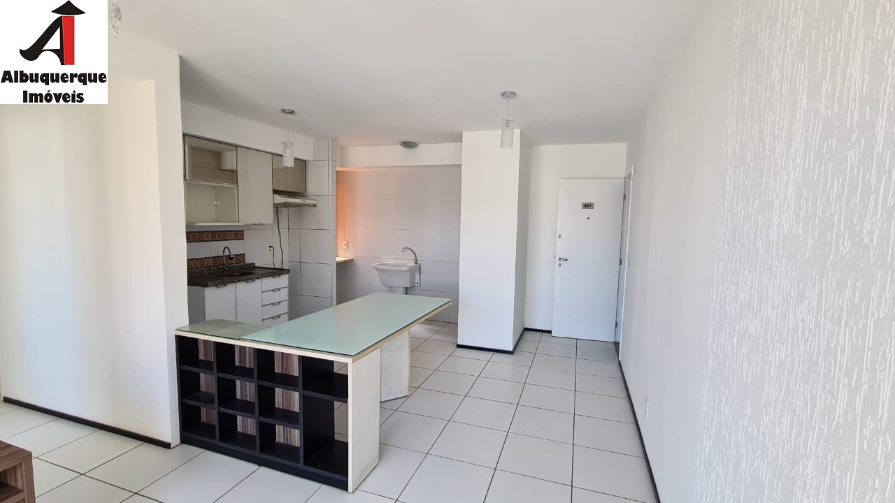 Apartamento para alugar com 2 quartos, 76m² - Foto 11