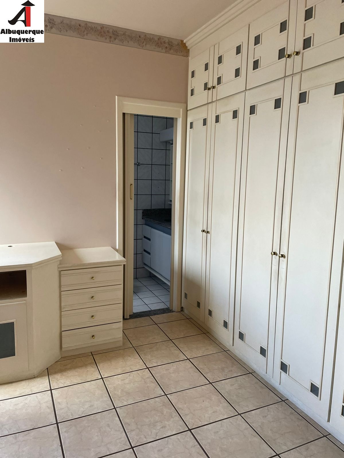 Apartamento à venda com 3 quartos, 1m² - Foto 7