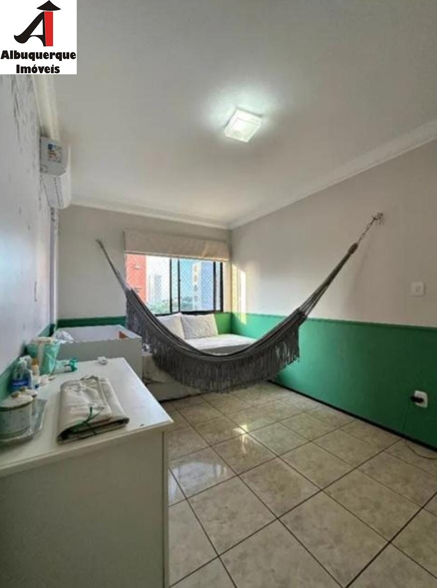 Apartamento à venda com 3 quartos, 142m² - Foto 5