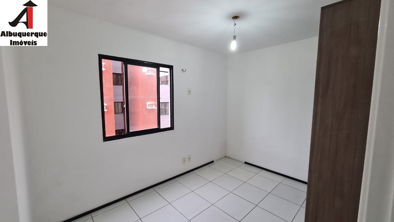 Apartamento para alugar com 2 quartos, 76m² - Foto 19