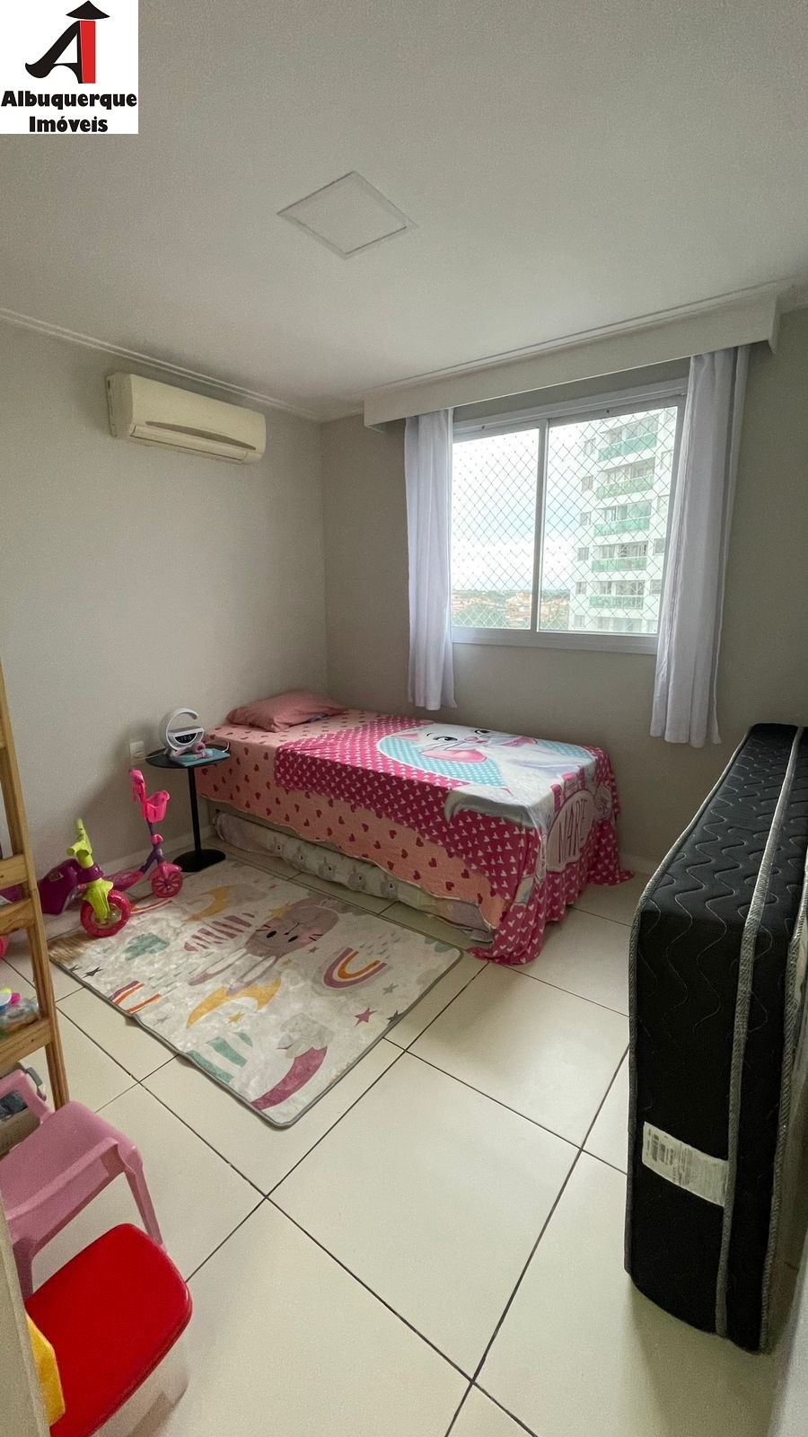 Apartamento à venda com 1 quarto, 75m² - Foto 11