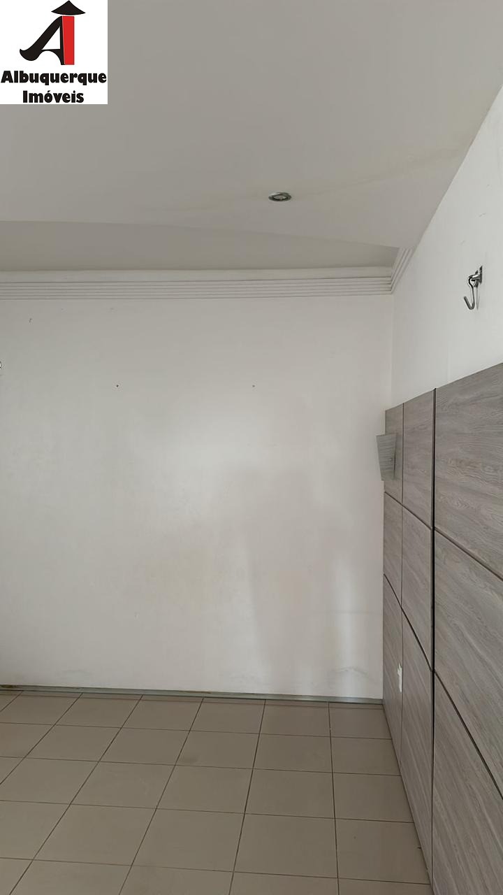 Casa à venda com 3 quartos, 300m² - Foto 26