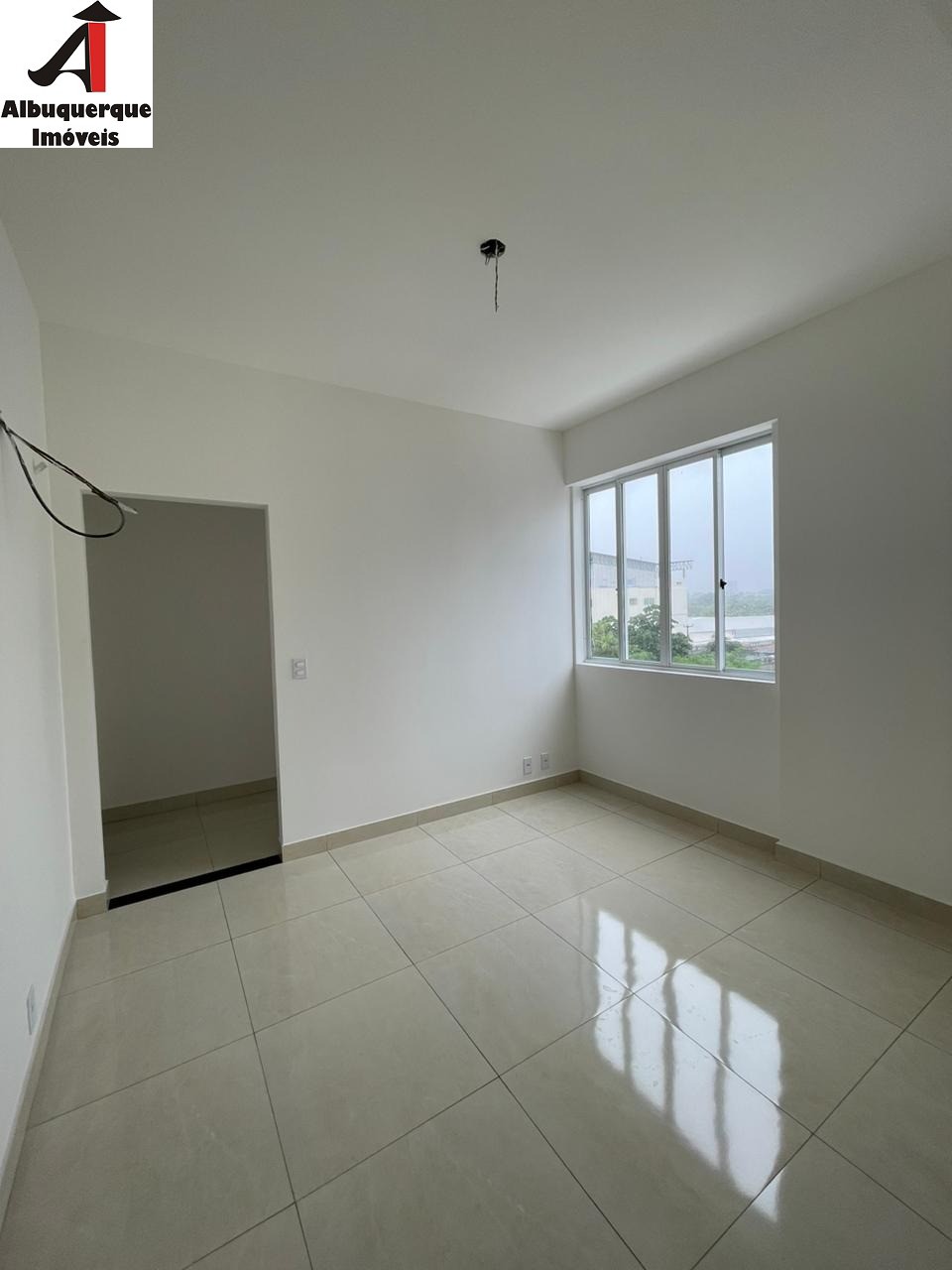 Apartamento à venda com 2 quartos, 89m² - Foto 4