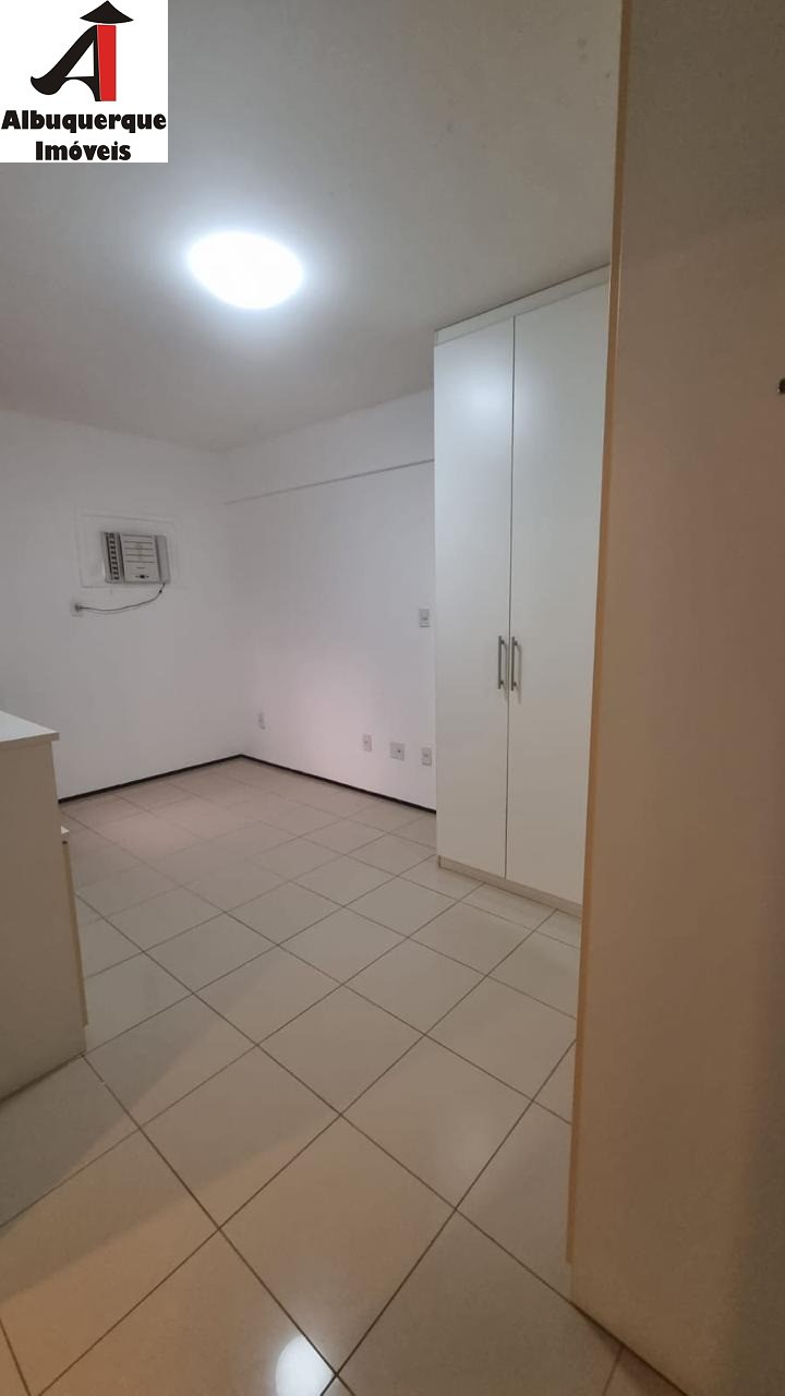 Apartamento à venda com 3 quartos, 128m² - Foto 8