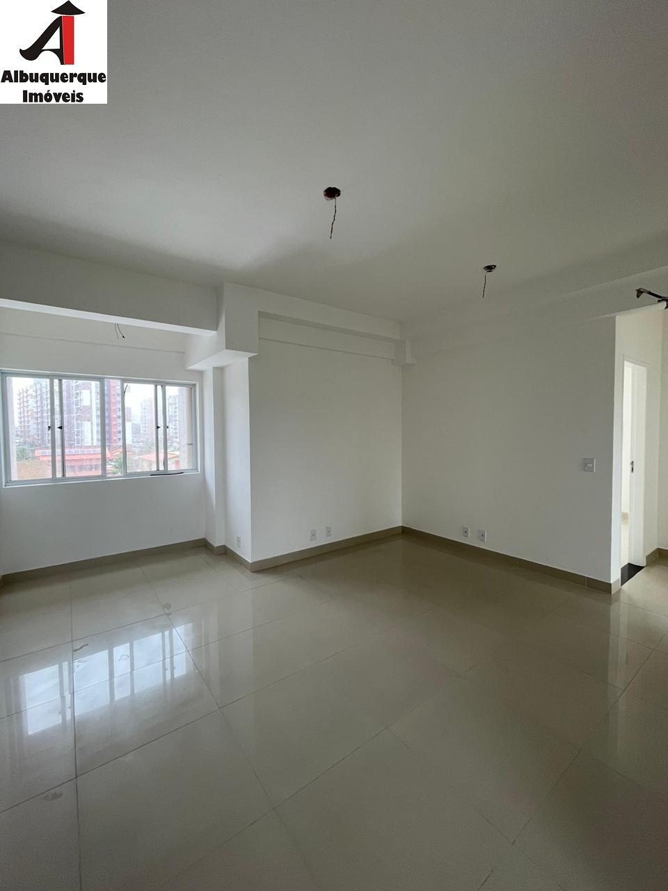 Apartamento à venda com 2 quartos, 89m² - Foto 1