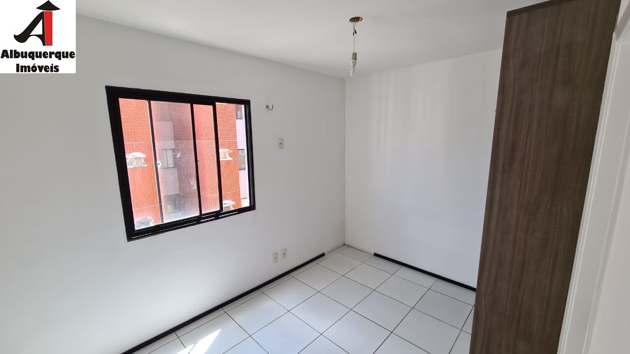 Apartamento para alugar com 2 quartos, 76m² - Foto 1