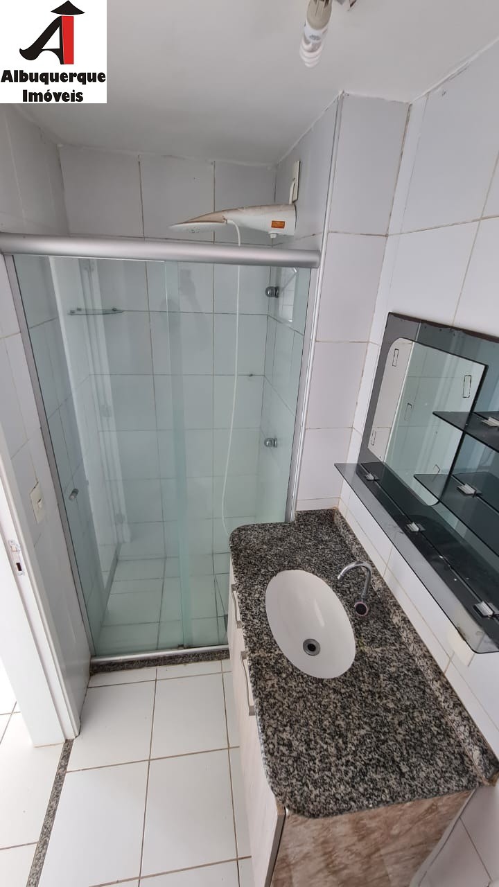 Apartamento para alugar com 2 quartos, 76m² - Foto 4