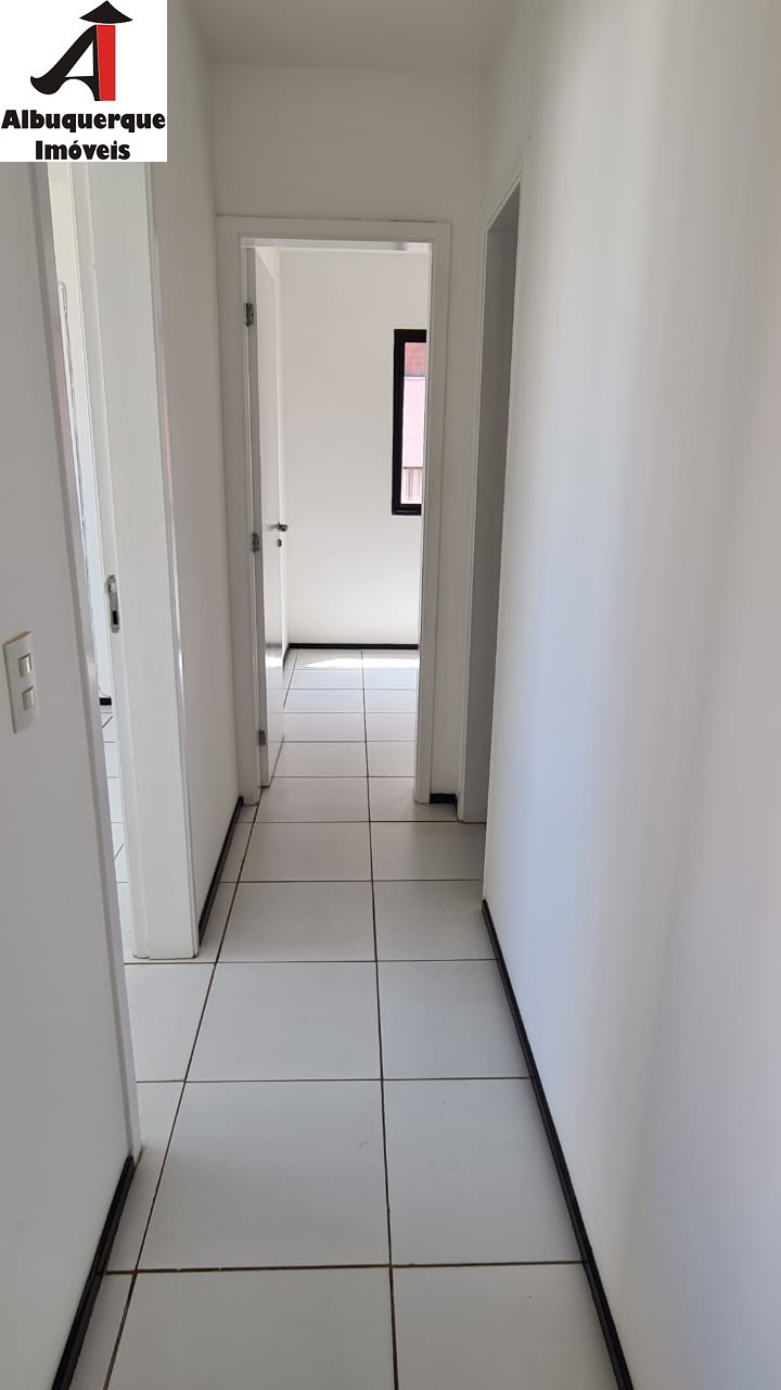 Apartamento para alugar com 2 quartos, 76m² - Foto 5