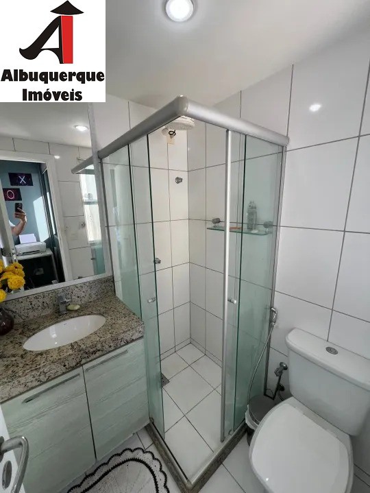 Apartamento para alugar com 4 quartos, 138m² - Foto 12