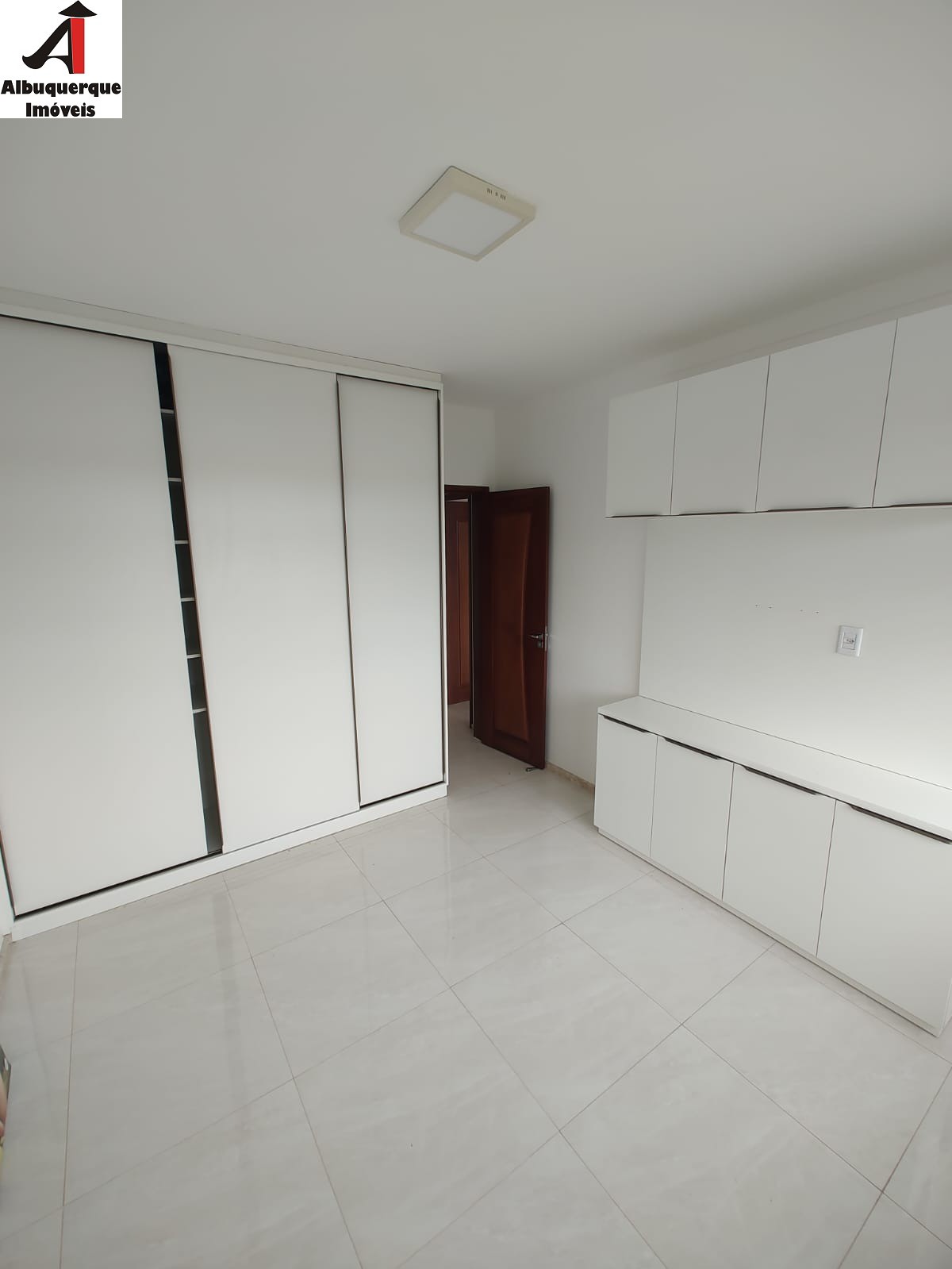 Apartamento à venda com 4 quartos, 200m² - Foto 23