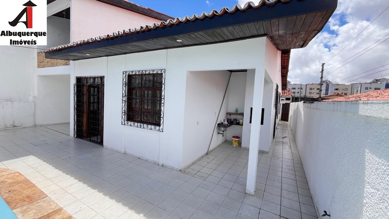 Casa à venda com 4 quartos - Foto 5