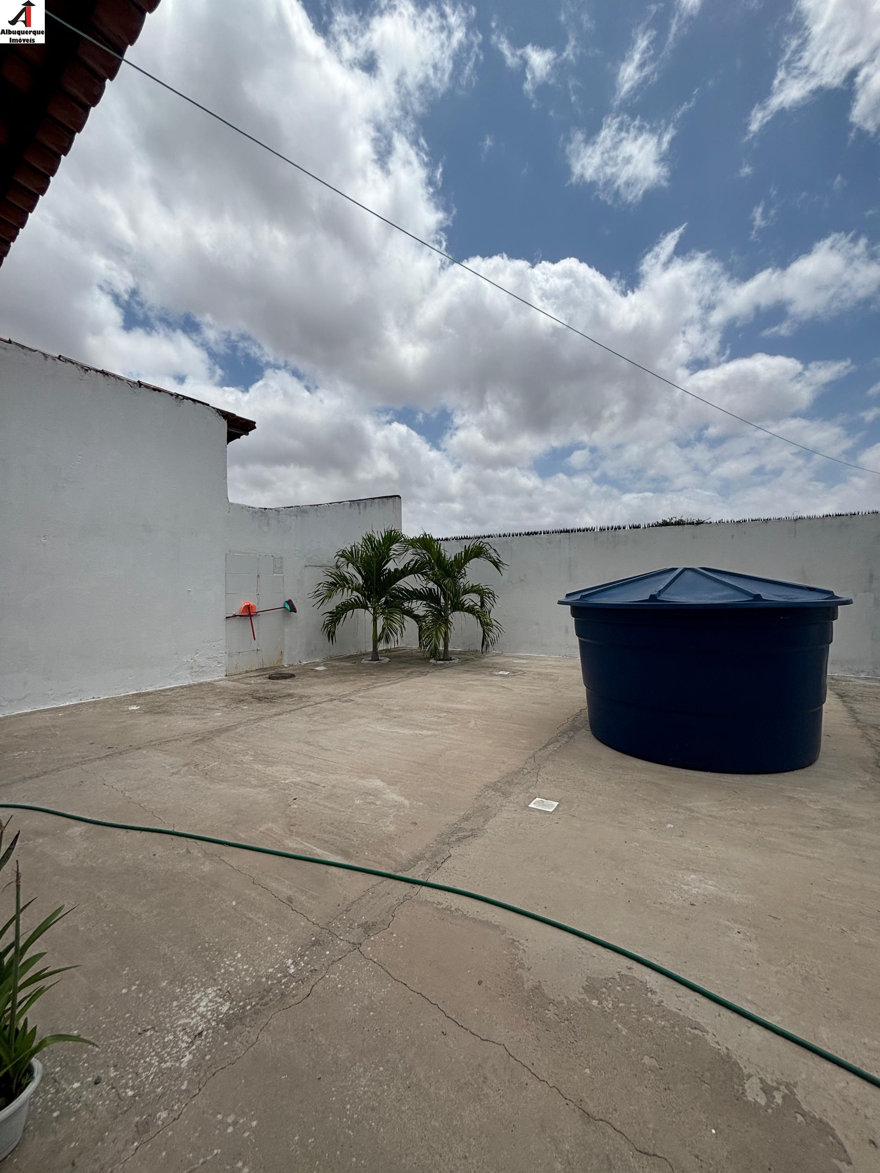 Casa à venda com 3 quartos - Foto 4