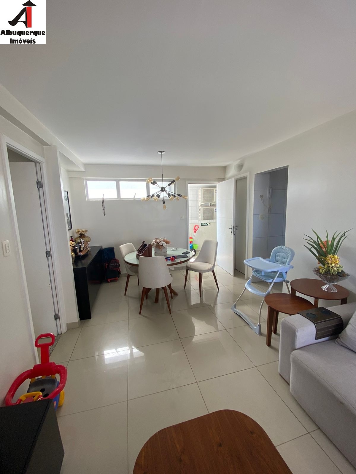 Apartamento para alugar com 2 quartos, 80m² - Foto 5