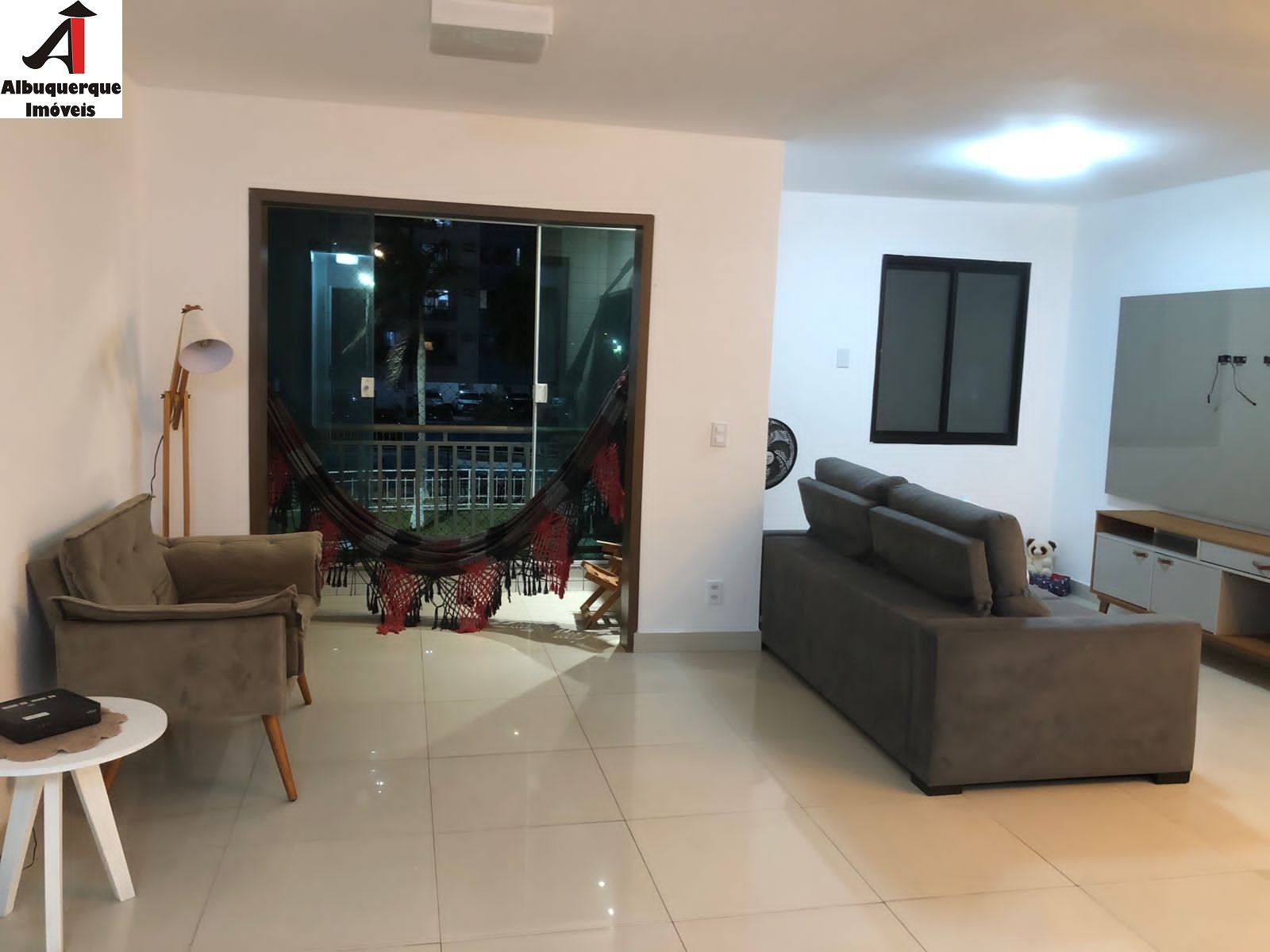 Apartamento à venda com 2 quartos, 86m² - Foto 23