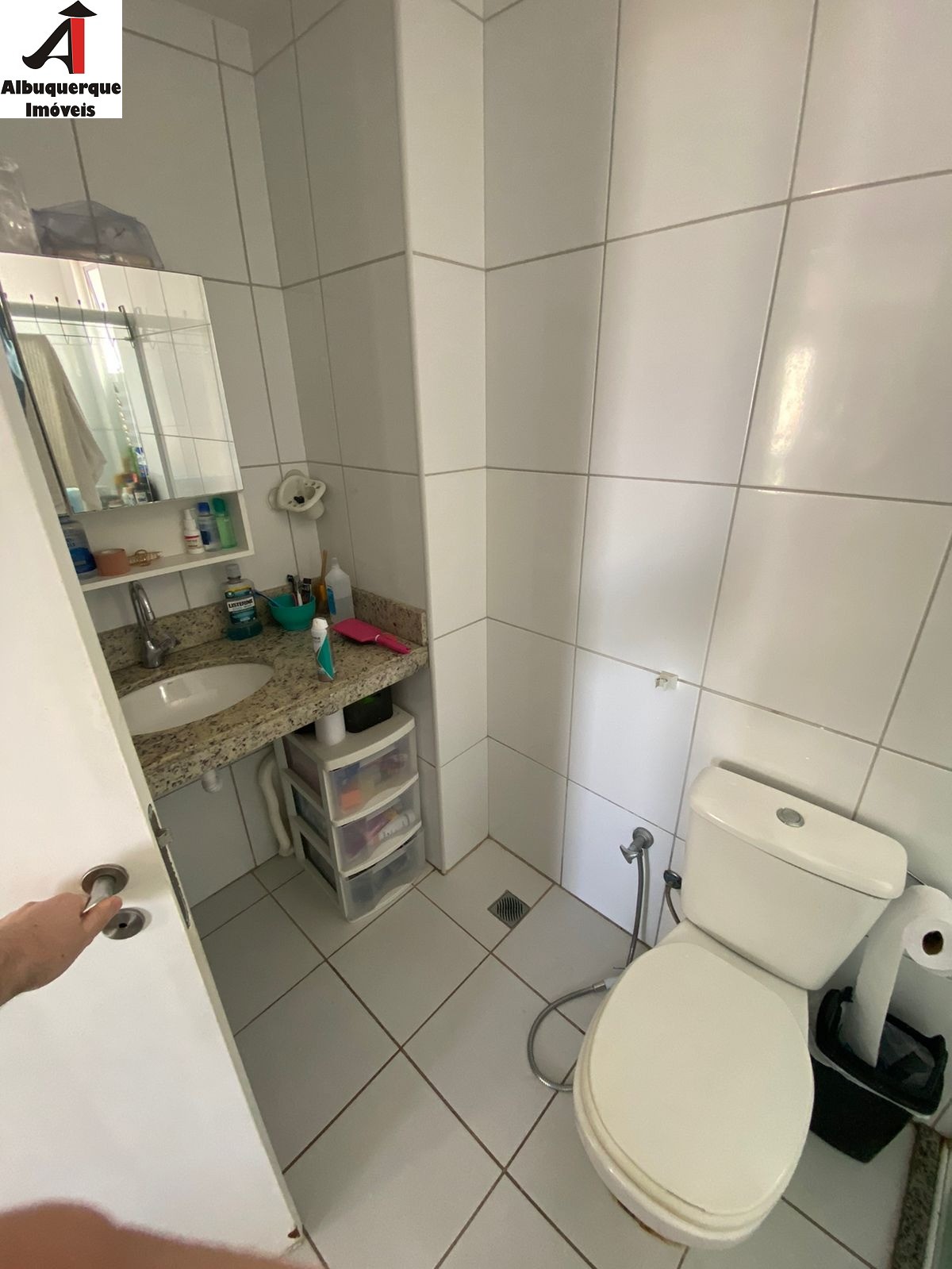 Apartamento para alugar com 2 quartos, 80m² - Foto 11