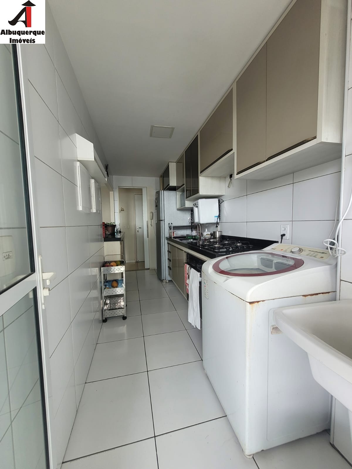 Apartamento à venda com 3 quartos, 85m² - Foto 12