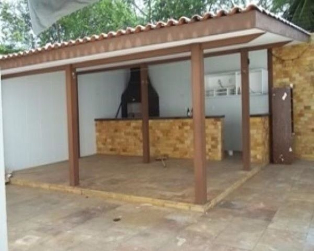 Casa para alugar com 4 quartos, 270m² - Foto 10