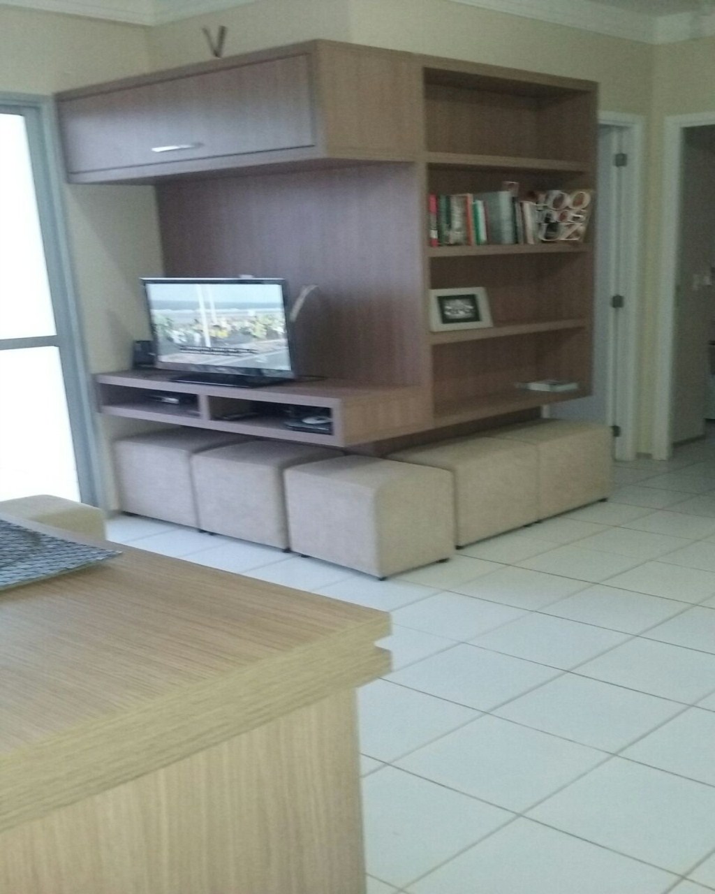 Apartamento à venda com 2 quartos, 61m² - Foto 2