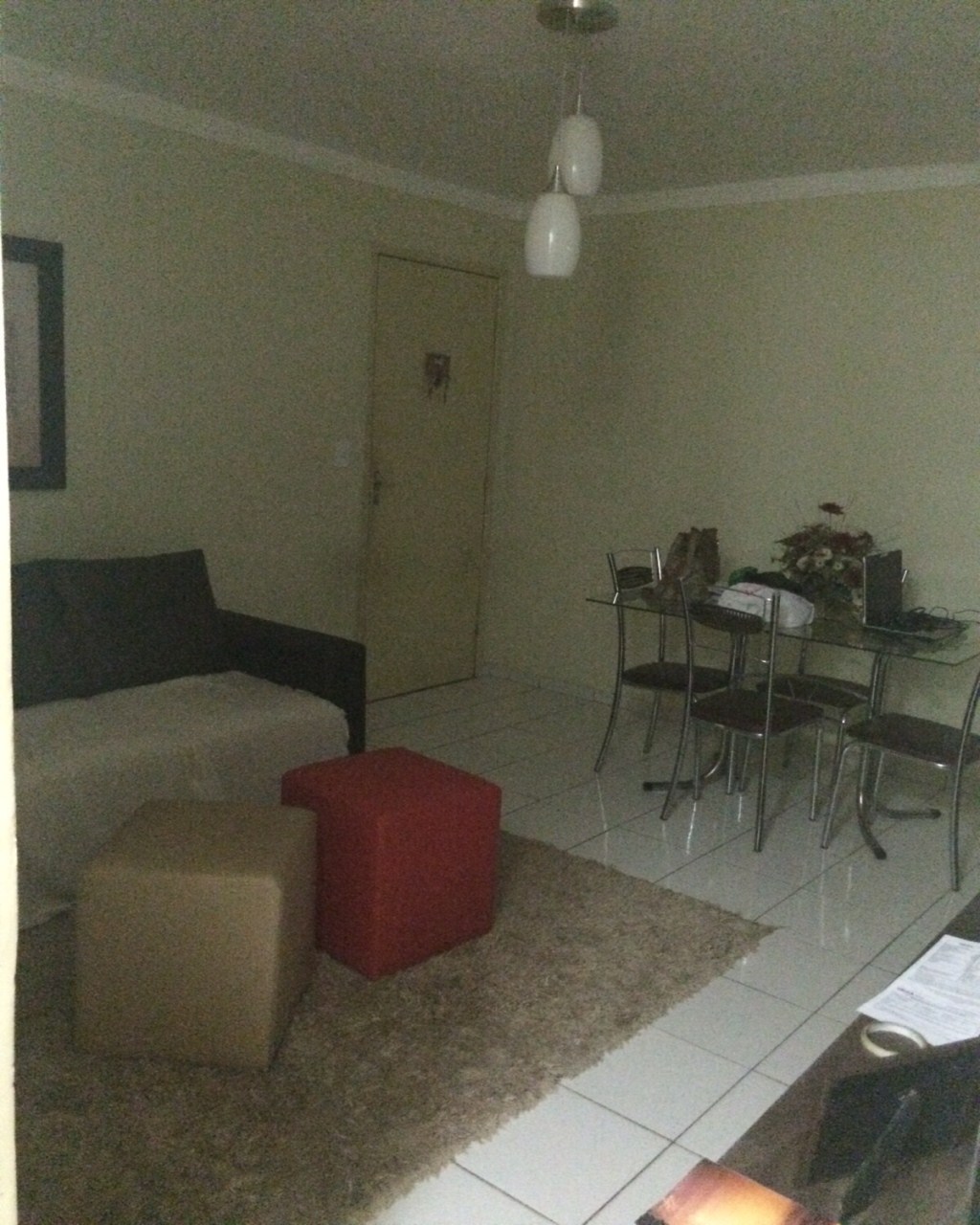 Apartamento à venda com 2 quartos, 75m² - Foto 2